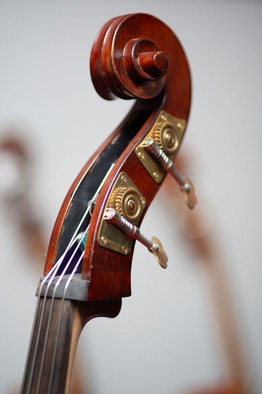 Rumensk kontrabass (3/4)